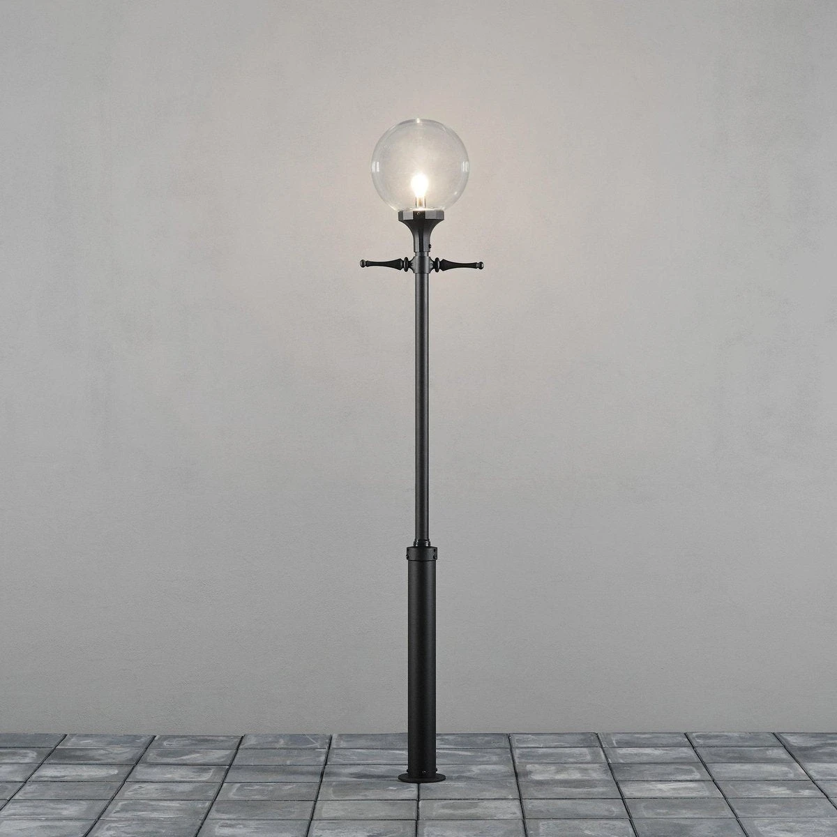 Konstsmide Orion Stolpe 240cm - Svart 7 Konstsmide Orion Stolpe 240cm - Svart - Bilde 5