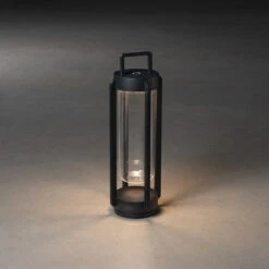 Konstsmide Otranto Lanterne Bord/gulv 44 Cm IP54 Oppladbar USB - Svart -Lightup Butikk Otranto lanterne bordgulv 44 cm IP54 oppladbar USB Svart Utebelysning Hagebelysning Konstsmide 7823 750 4