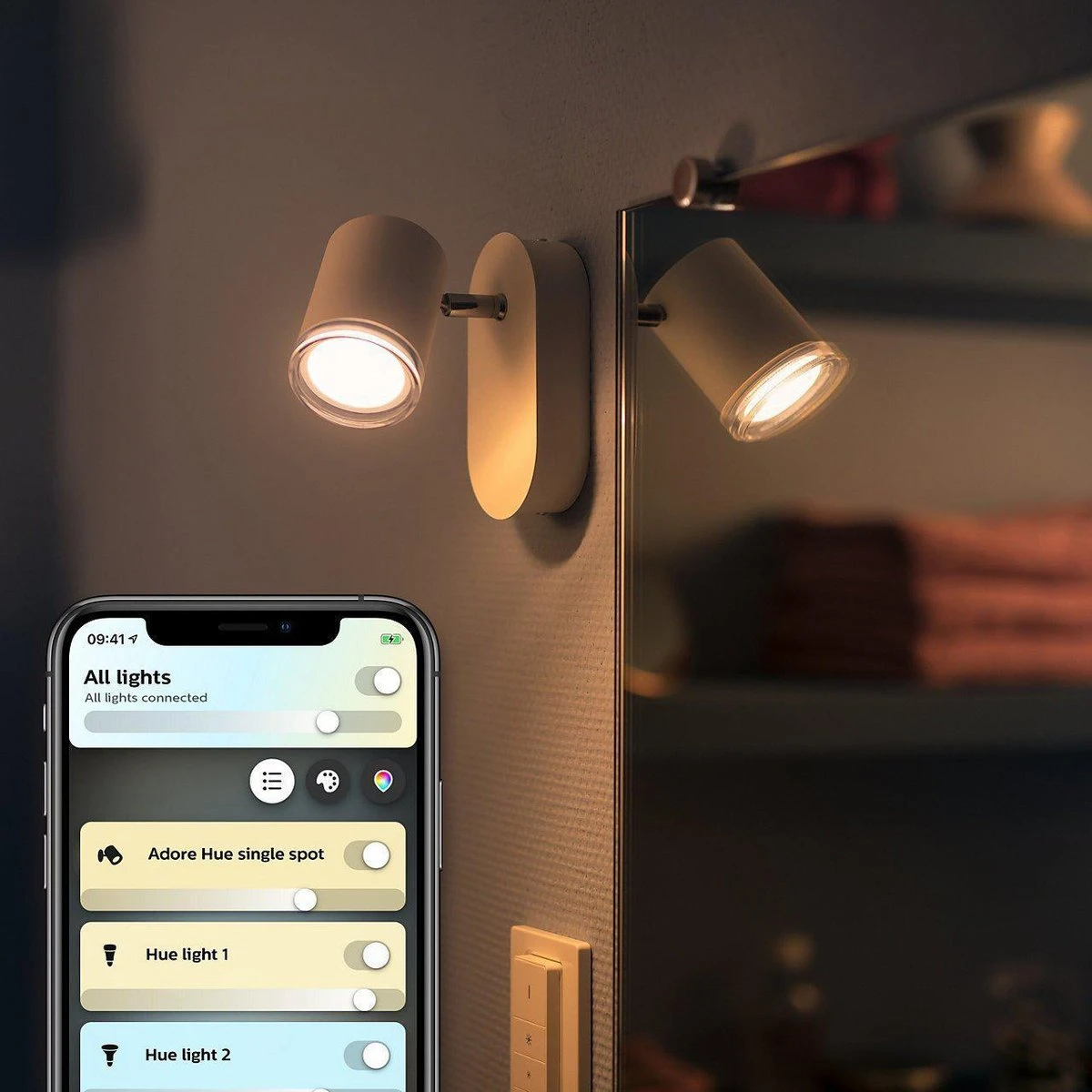 Philips Hue Adore Vegglampe 1 Lys Baderom IP44 White Ambiance - Hvit 5 Philips Hue Adore Vegglampe 1 Lys Baderom IP44 White Ambiance - Hvit - Bilde 3