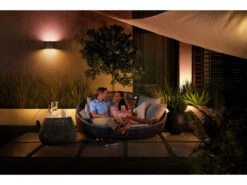 Philips Hue Dymera Vegglampe Utendørs IP44 - Hvitt Og Farget Lys -Lightup Butikk Philips Hue Dymera vegglampe utendors IP44 Hvitt og farget lys Utebelysning vegg opp og ned Philips Hue 929003665001 11