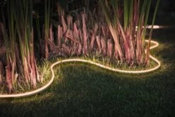 Philips Hue LED Strip Outdoor 5 Meter - White Og Farget Stemning -Lightup Butikk Philips Hue LED strip Outdoor 5 meter White og farget stemning Utebelysning Hagebelysning Philips Hue 929002289102 8