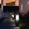 Philips Hue Outdoor Turaco Pullert Mini, Antrasitt -Lightup Butikk Philips Hue Outdoor Turaco pullert mini antrasitt Utebelysning pullert Philips Hue 915003761502 1