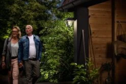 Philips MyGarden Alpenglow Vegglampe Ned Utendørs IP44 - Svart -Lightup Butikk Philips myGarden Alpenglow vegglampe ned utendors IP44 Svart Utebelysning vegg klassisk Philips 915005382101 3