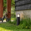 Philips MyGarden Stock LED Pullert Mini, Antrasitt -Lightup Butikk Philips myGarden Stock LED pullert mini antrasitt Utebelysning pullert Philips 915005194601 1