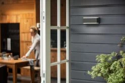 Philips MyGarden Stratosphere Vegglampe Opp/ned Utendørs IP44 2x4,5W LED- Antrasitt 10 Philips MyGarden Stratosphere Vegglampe Opp/ned Utendørs IP44 2x4,5W LED- Antrasitt -Lightup Butikk Philips myGarden Stratosphere vegglampe oppned utendors IP44 2x45W LED Antrasitt Utebelysning vegg opp og ned Philips 915005378701 3