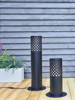 Markslöjd Pullert 96cm 6W - Garden 24 - Svart -Lightup Butikk Pullert 96cm 6W Garden 24 Svart Utebelysning Garden 24 Markslojd Mrk 108174 11