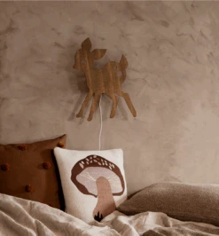 Ferm LIVING Rådyr Vegglampe - Røkt Eik