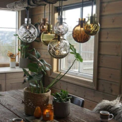 Rav Krystallkuler 7 Stk - Sort Baldakin