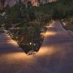 Sitra 360 Dobbel Spot Med Jordspyd IP44 -Lightup Butikk Sitra 360 dobbel spot med jordspyd IP44 Utebelysning spyd Slv slv 231535 3