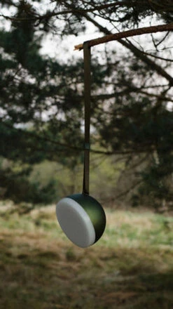 New Works Sphere Adventure Light - Deep Green -Lightup Butikk Sphere Adventure Light Deep Green Bordlamper New Works Nes 21612 4