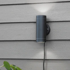 Markslöjd Sylinder Vegglampe Svart - Garden 24 - Svart