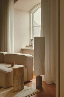 Talli Gulvlampe -Lightup Butikk Talli gulvlampe Gulvlamper DFTP 2420054018 4