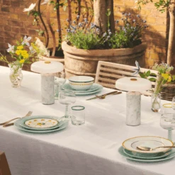 Trip Oppladbar Bordlampe - Hvit Marmor/Hvit Skjerm -Lightup Butikk Trip oppladbar bordlampe Hvit marmorHvit skjerm Bordlamper Design by Us Des 21204 8