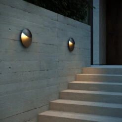 Nordlux Valopin Vegglampe For Utendørsbruk IP54 11W 3000 Kelvin - Svart 6 Nordlux Valopin Vegglampe For Utendørsbruk IP54 11W 3000 Kelvin - Svart -Lightup Butikk Valopin vegglampe for utendorsbruk IP54 11W 3000 Kelvin Svart Utebelysning vegg veggskjold Nordlux 2418251003 2