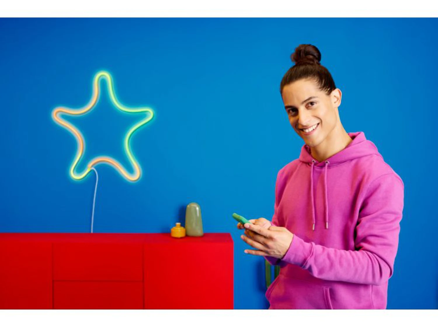 WiZ Neon Flex Strip LED 3 Meter Wifi - Fullfarge 6 WiZ Neon Flex Strip LED 3 Meter Wifi - Fullfarge - Bilde 4