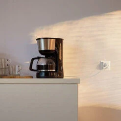 WiZ Smartplug -Lightup Butikk WiZ Smartplug Tilbehor WiZ 929002427614 4