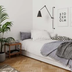 By Rydens Yukon Vegglampe Lang - Matt Svart -Lightup Butikk Yukon vegglampe lang Matt svart Vegglamper By Rydens Brs 4300530 4002 4