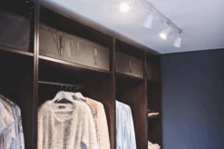 Zip Zoom Spot 6W LED 2000-2800K Dim To Warm -Lightup Butikk Zip Zoom spot 6W LED 2000 2800K dim to warm Zip spotskinne Sg Armaturen As 3200982 4